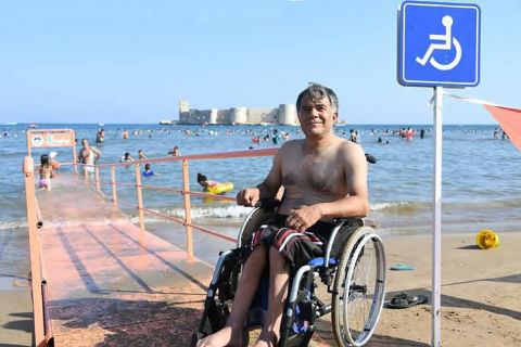Engelli Plajı, Ankara ve Şanlıurfa'dan Misafirlerini Ağırlıyor