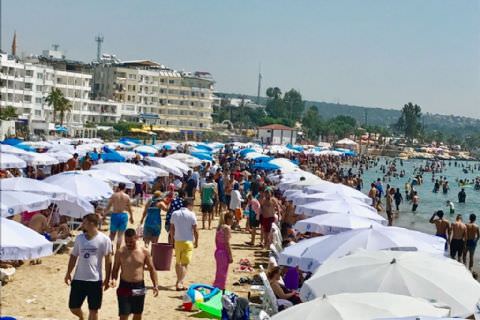 Mersin’in 7 Sahili Bu Sezon Bir Buçuk Milyondan Fazla Tatilciyi Ağırladı